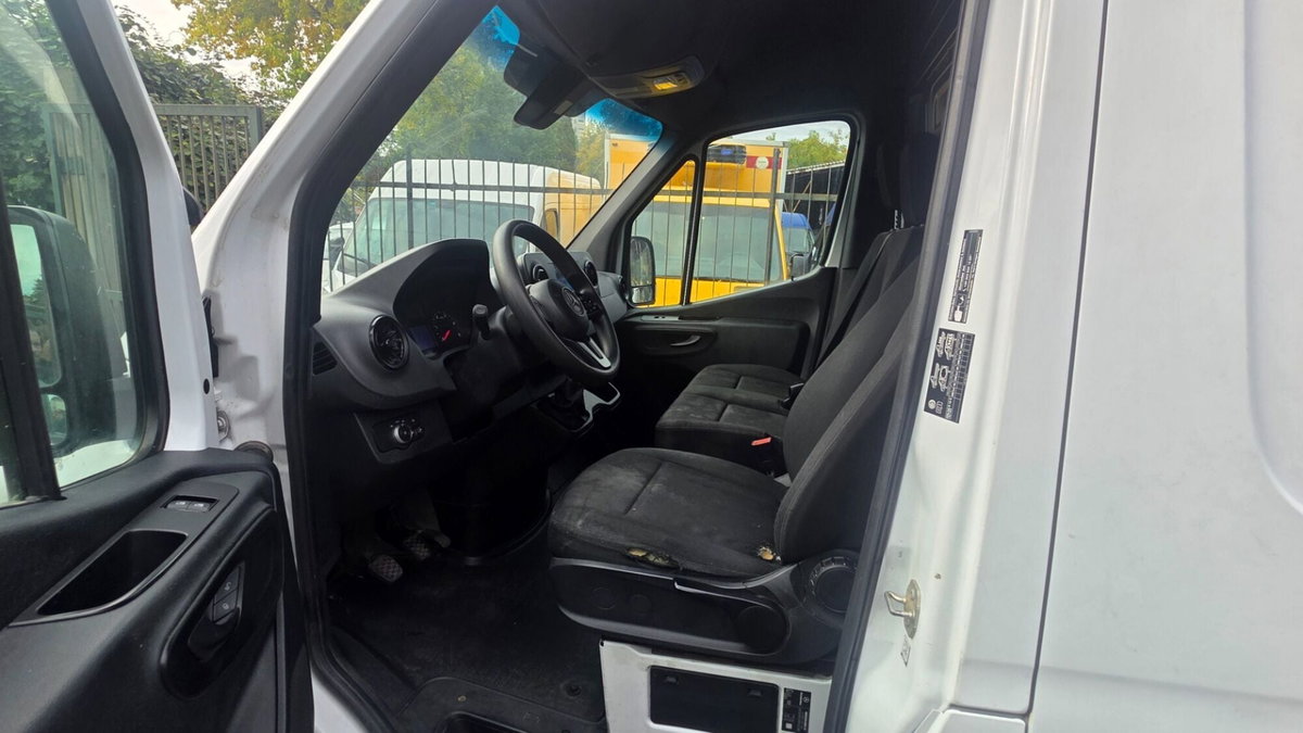 Mercedes-Benz Sprinter F39/35 311 CDI FWD TA Furgone (8)
