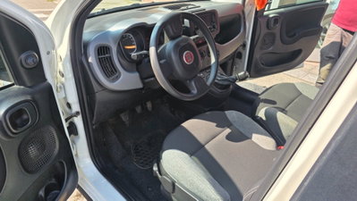 Fiat Panda 1.0 FireFly S&S Hybrid City Cross (11)