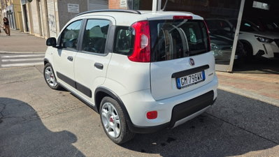 Fiat Panda 1.0 FireFly S&S Hybrid City Cross (4)