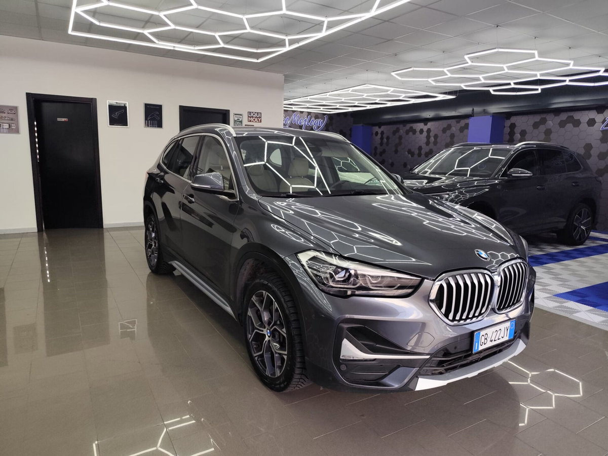 BMW X1 sDrive18d xLine Plus (2)