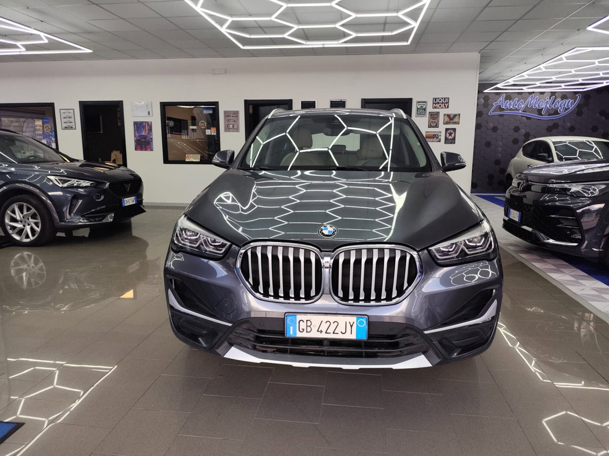 BMW X1 sDrive18d xLine Plus (6)
