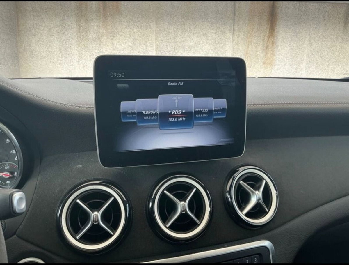 Mercedes-Benz Classe A 180 d Automatic Premium (14)