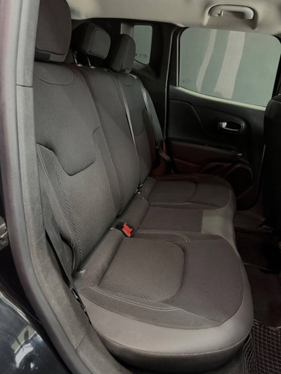 Jeep Renegade 1.6 Mjt 130 CV Limited (15)
