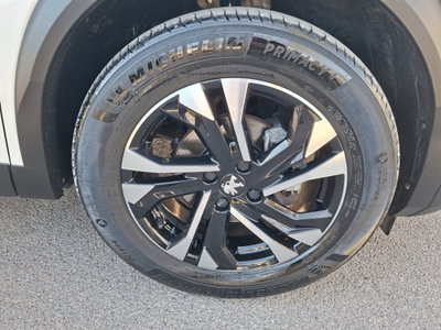 Peugeot 2008 BlueHDi 100 S&S GT Line (12)