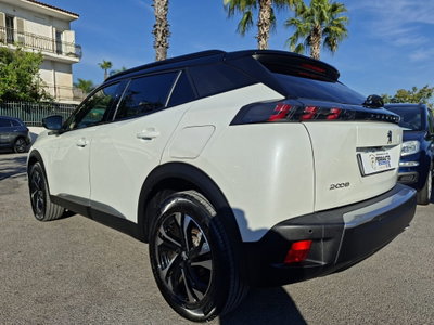 Peugeot 2008 BlueHDi 100 S&S GT Line (7)