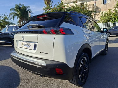 Peugeot 2008 BlueHDi 100 S&S GT Line (9)