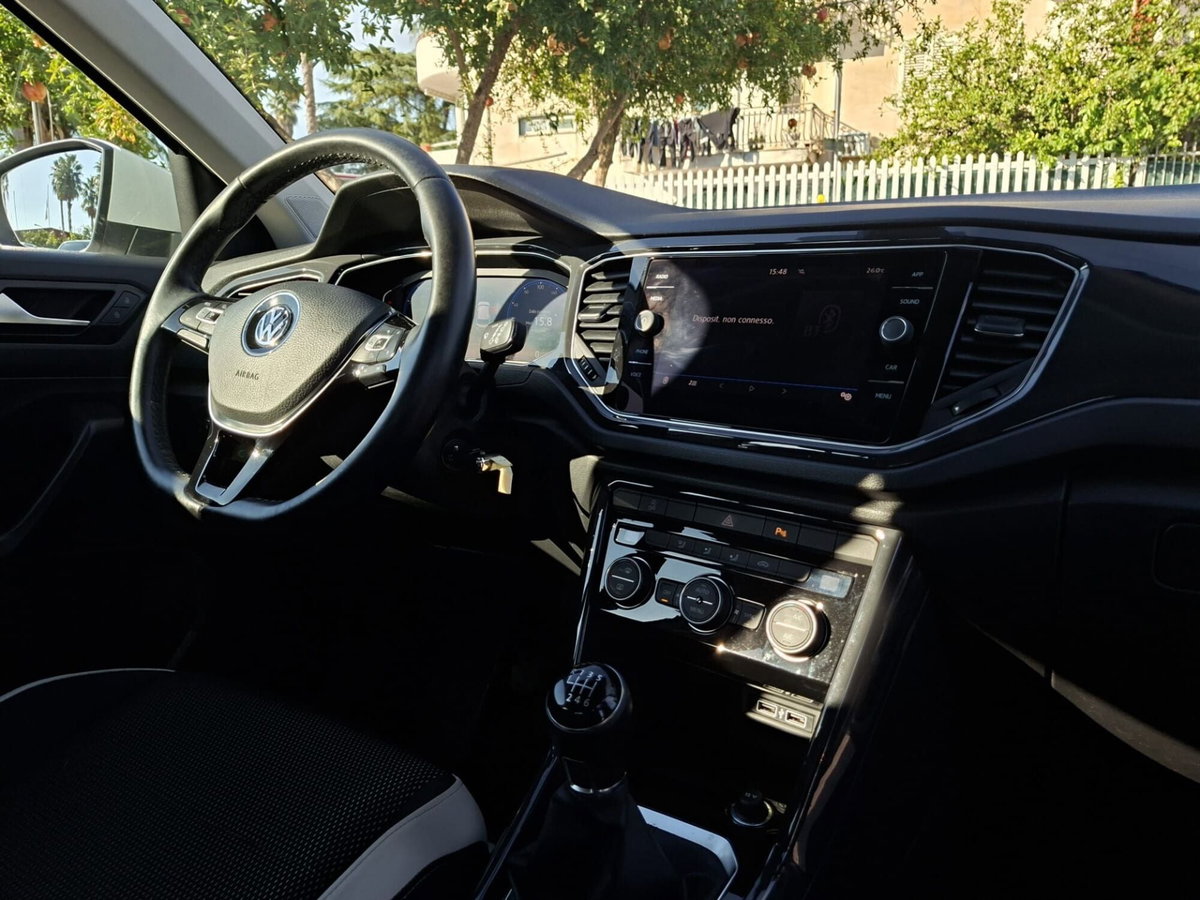 Volkswagen T-Roc 1.5 TSI ACT Advanced BlueMotion Technology (16)