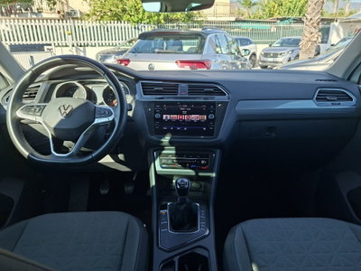 Volkswagen Tiguan 2.0 TDI SCR Life (17)
