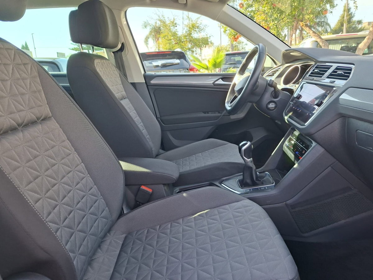 Volkswagen Tiguan 2.0 TDI SCR Life (18)