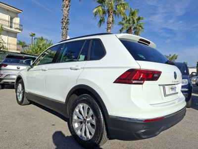 Volkswagen Tiguan 2.0 TDI SCR Life (8)