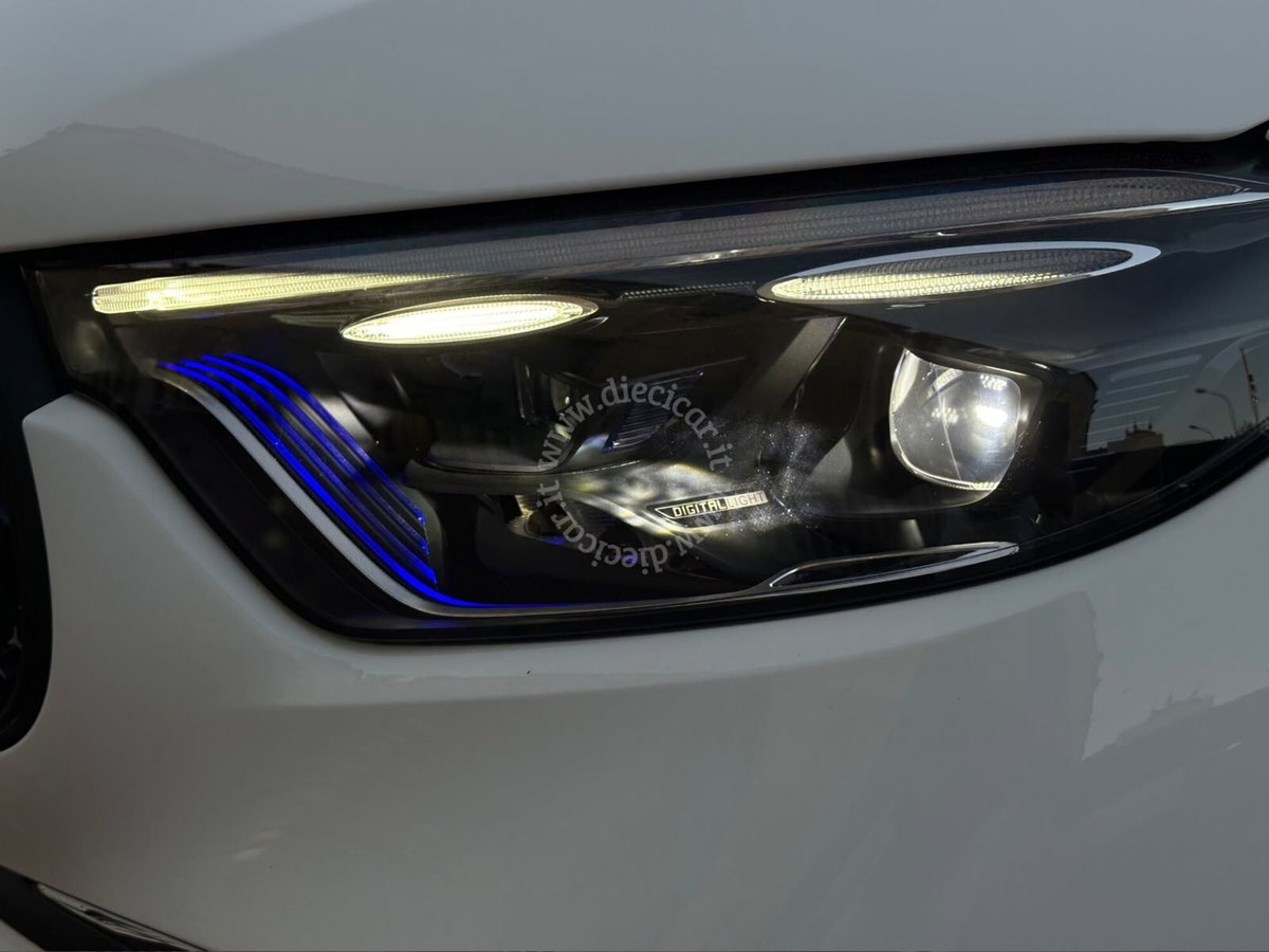 Mercedes-Benz GLC 220 d 4Matic Mild Hybrid AMG Premium Plus (14)