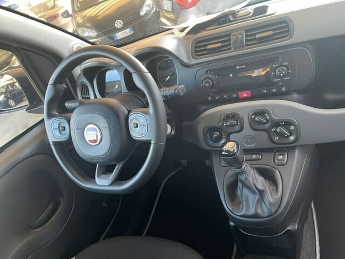 Fiat Panda 1.0 FireFly S&S Hybrid City Cross (4)