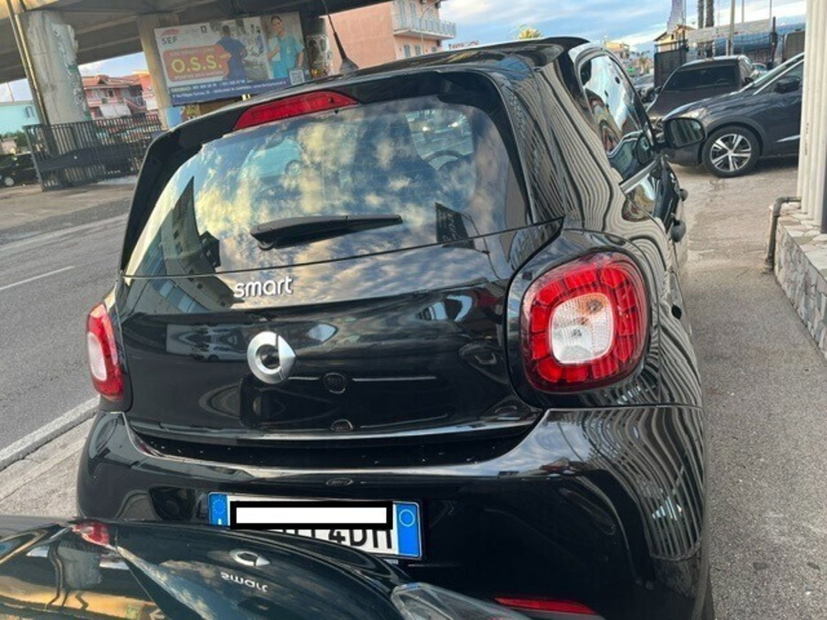 smart forfour forfour 70 1.0 twinamic Passion (11)