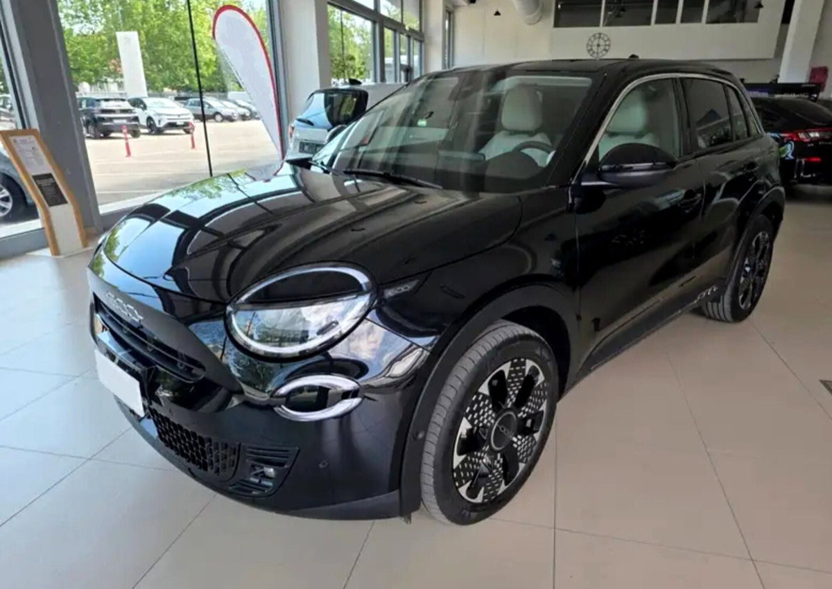 Fiat 600 1.2 hybrid La Prima 110cv auto
