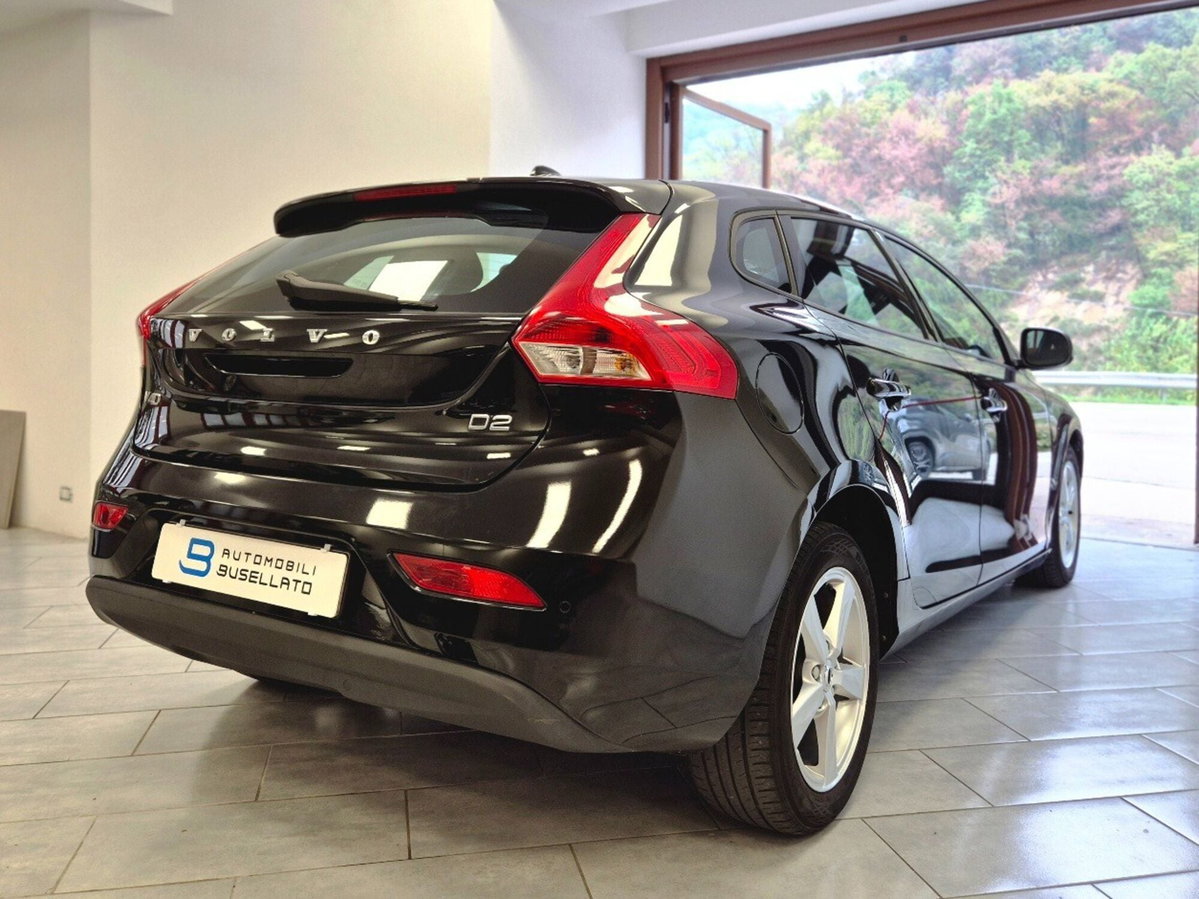 Volvo V40 D2 Business (13)