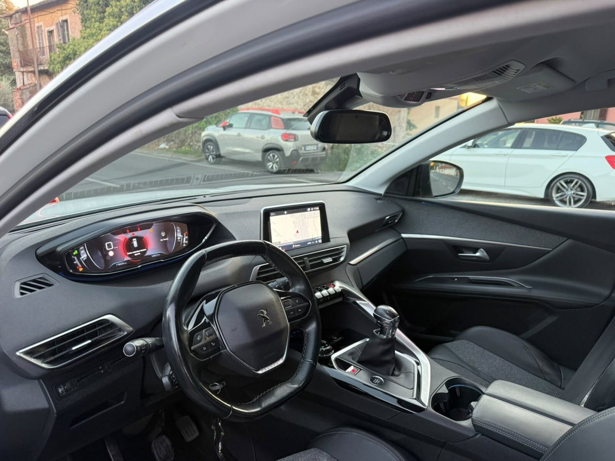 Peugeot 3008 BlueHDi 130 S&S Crossway (4)