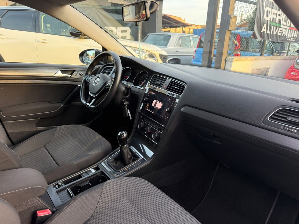 Volkswagen Golf 1.6 TDI 115 CV 5p. Trendline BlueMotion Technology (7)