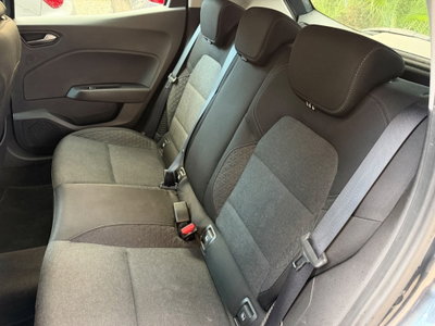 Renault Clio Full Hybrid E-Tech 140 CV 5 porte E-Tech (13)