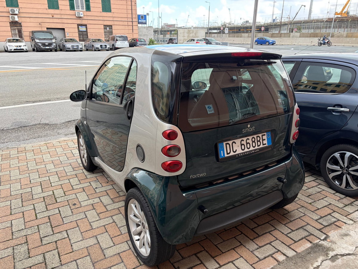 smart Fortwo 700 coupé grandstyle (45 kW) (4)