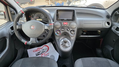 Fiat Panda 1.2 Emotion (13)