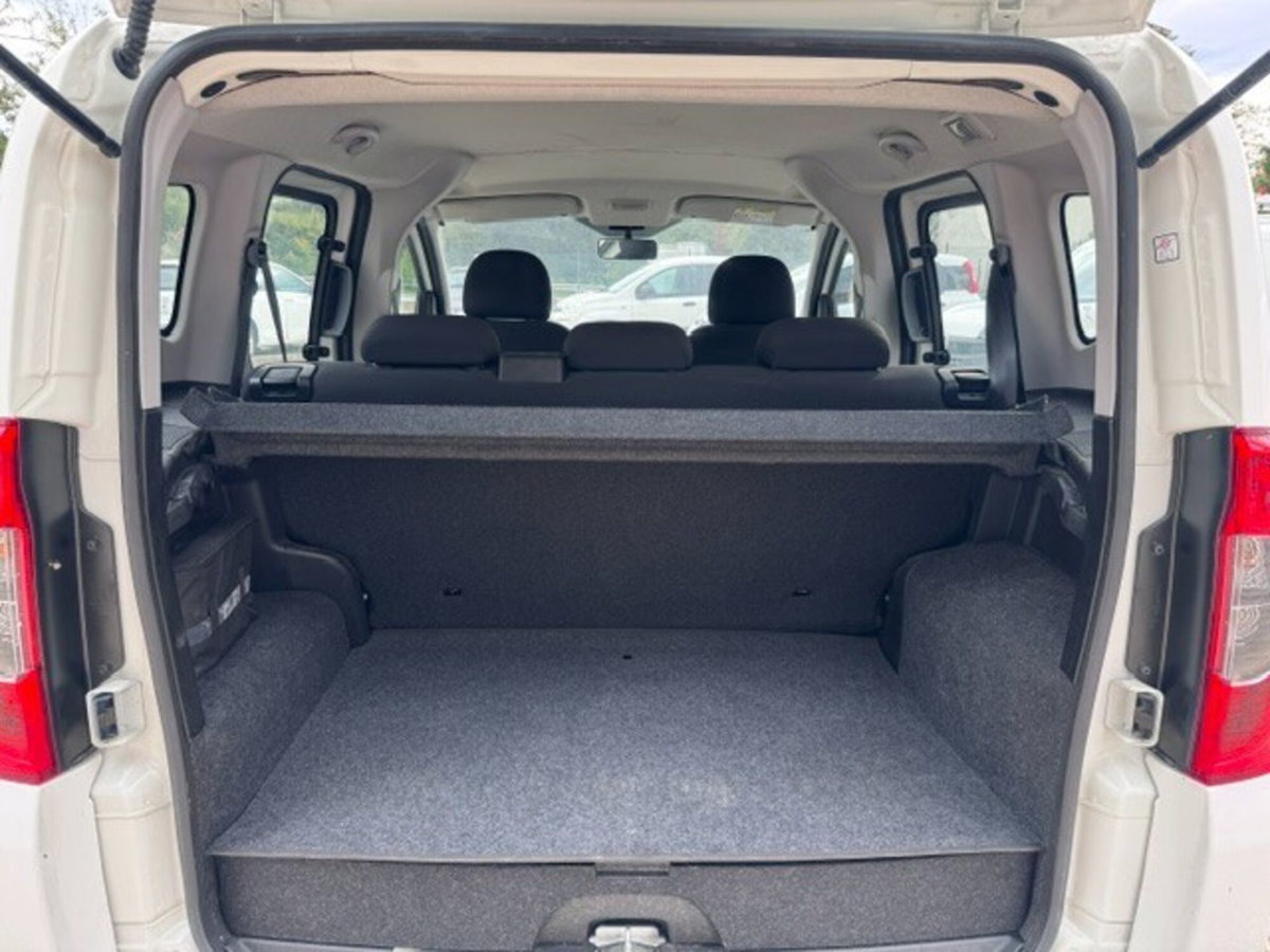 Fiat Qubo 1.4 8V 77 CV Easy Natural Power (11)