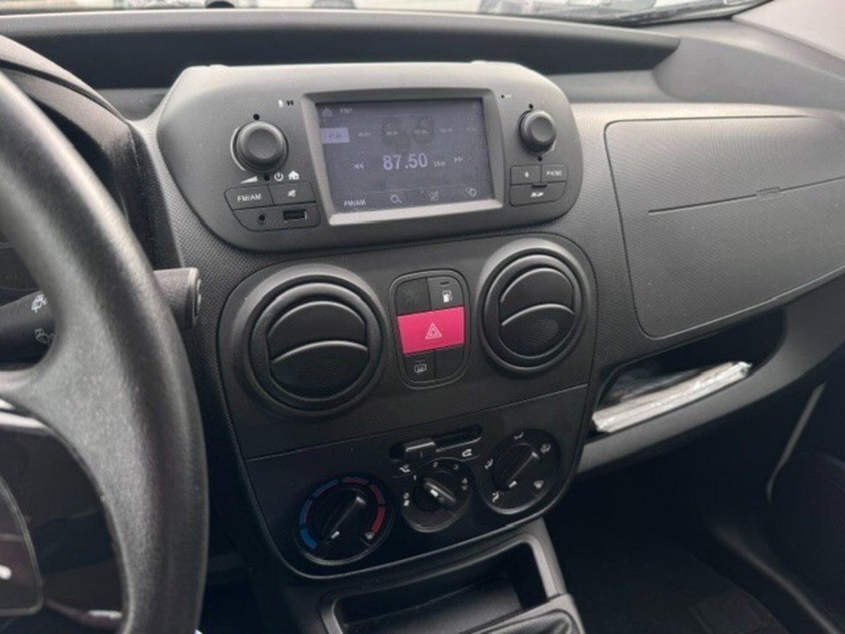Fiat Qubo 1.4 8V 77 CV Easy Natural Power (19)