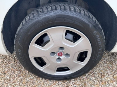 Fiat Qubo 1.4 8V 77 CV Easy Natural Power (9)