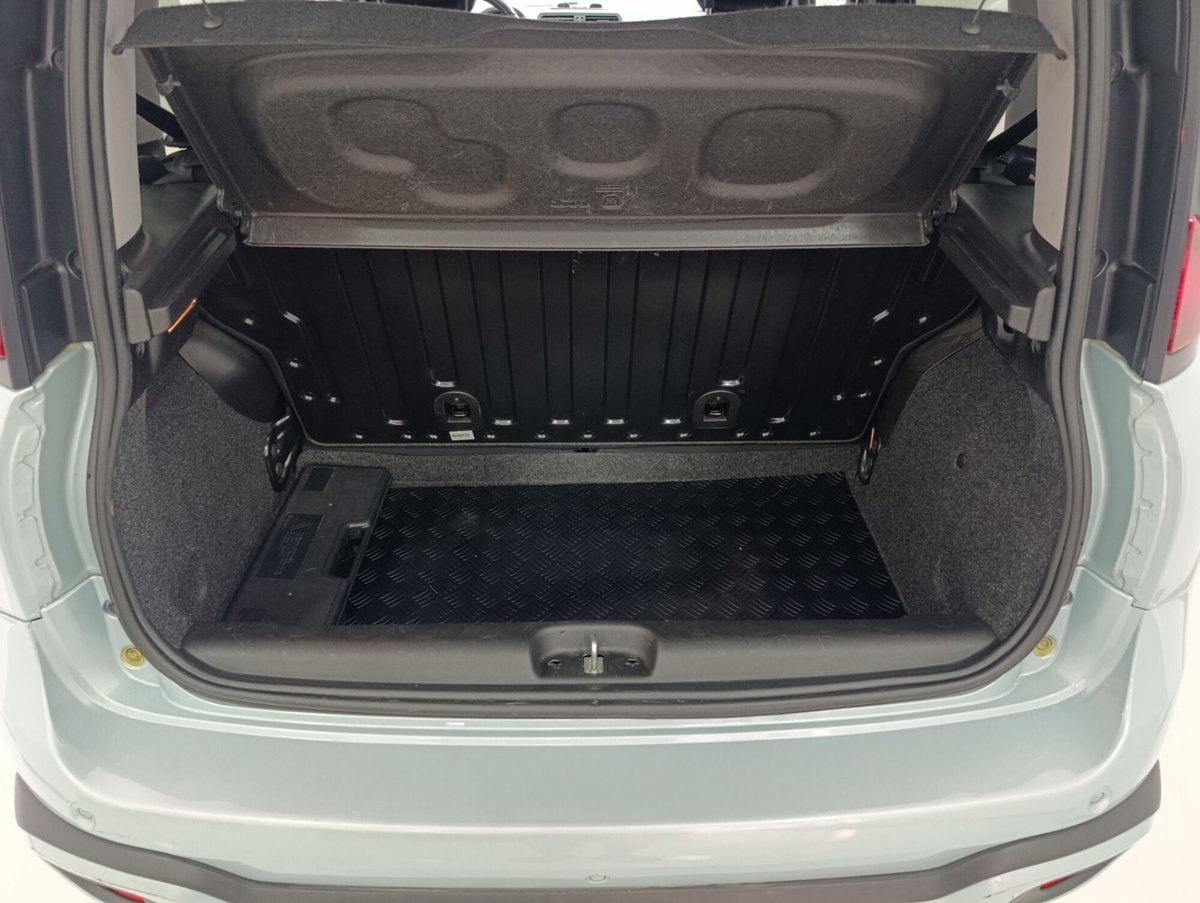 Fiat Panda 1.0 FireFly S&S Hybrid City Cross (17)