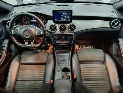 Mercedes-Benz CLA Shooting Brake 200 d Automatic Premium (11)