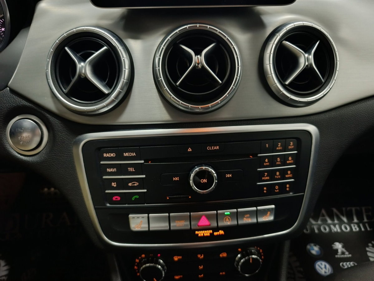 Mercedes-Benz CLA Shooting Brake 200 d Automatic Premium (13)