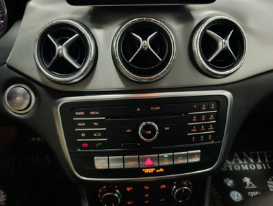 Mercedes-Benz CLA Shooting Brake 200 d Automatic Premium (13)