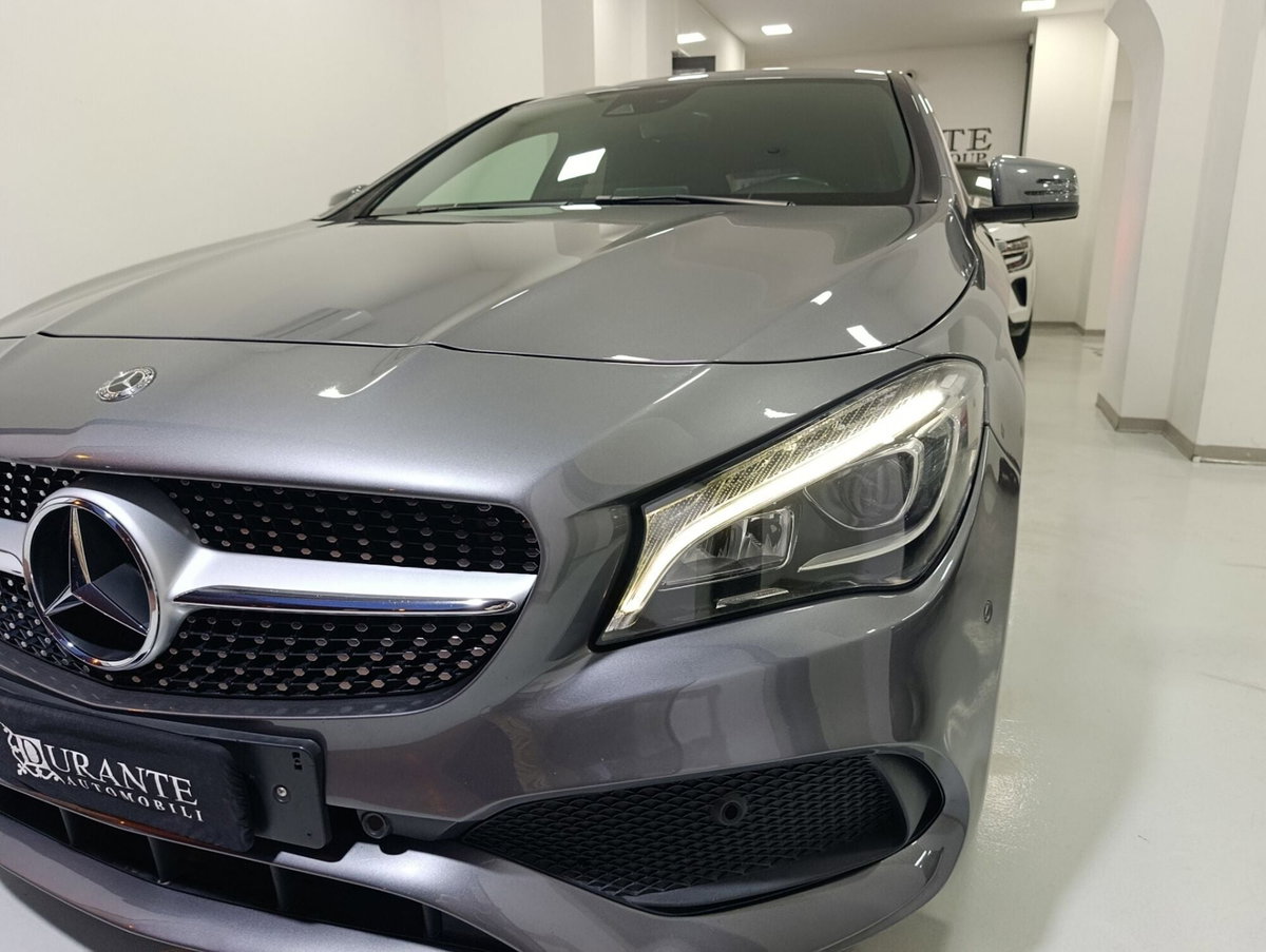 Mercedes-Benz CLA Shooting Brake 200 d Automatic Premium (7)