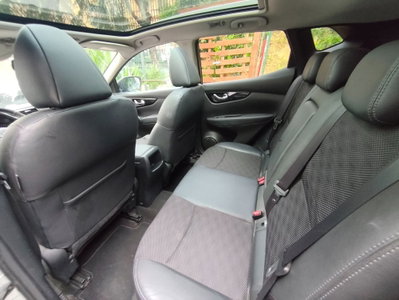Nissan Qashqai 1.6 dCi 2WD Tekna (10)
