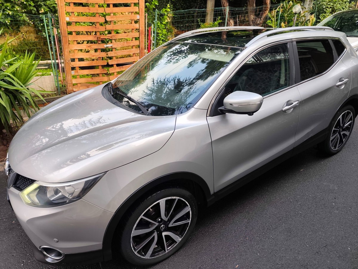 Nissan Qashqai 1.6 dCi 2WD Tekna (7)