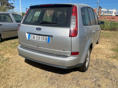 Ford Focus 1.6 TDCi (110CV) Ghia (3)