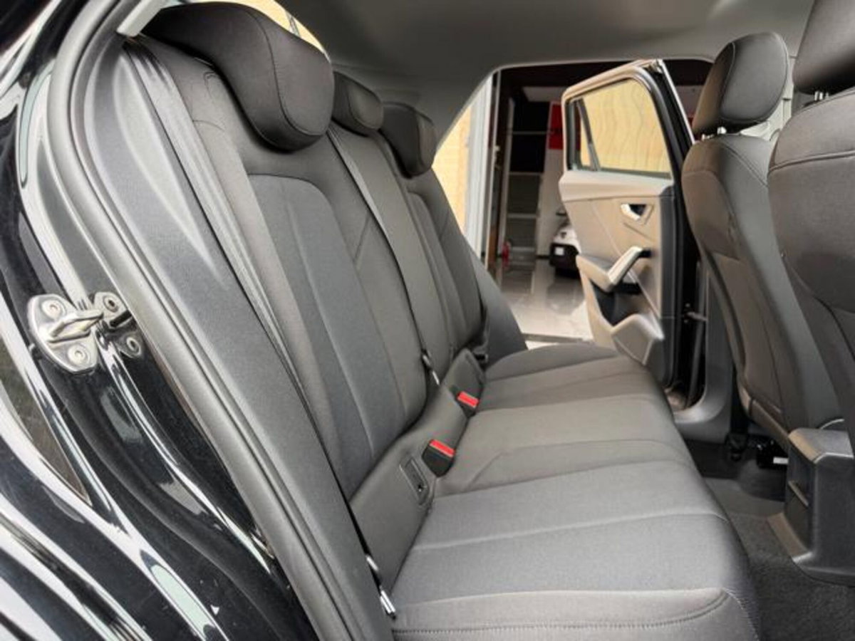 Audi Q2 Q2 30 TDI (8)