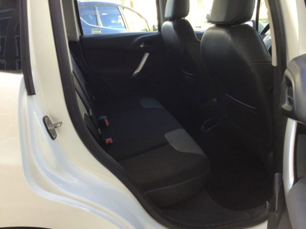 Citroen C3 1.4 HDi 70CV Seduction (8)