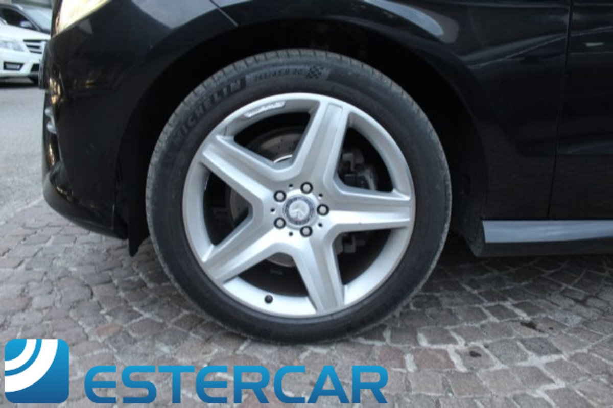 Mercedes-Benz Classe ML 250 BlueTEC 4Matic Premium (14)