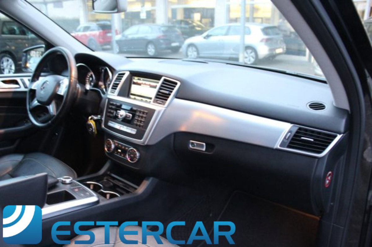 Mercedes-Benz Classe ML 250 BlueTEC 4Matic Premium (8)