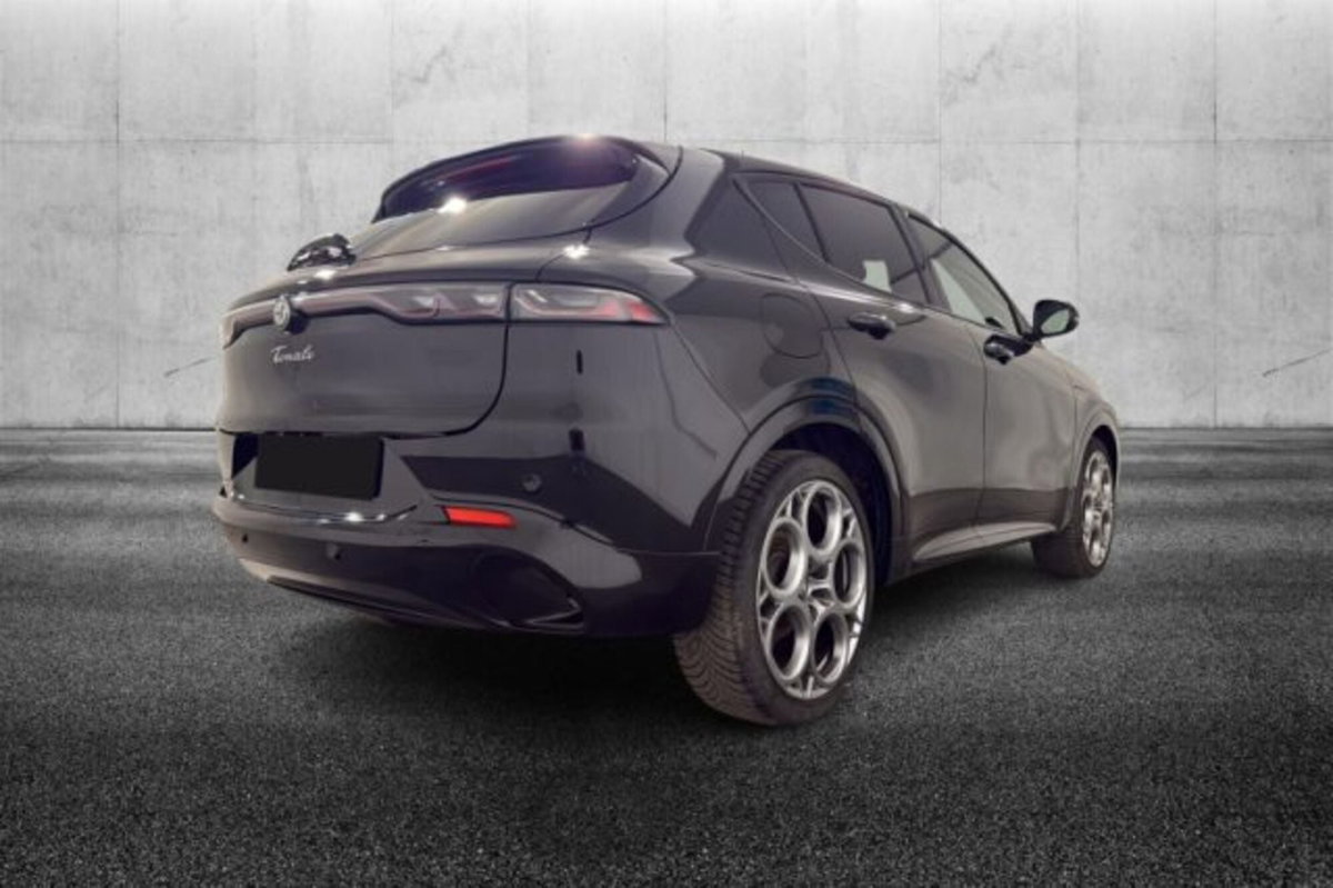 Alfa Romeo Tonale 1.5 hybrid Veloce 160cv tct7 (3)