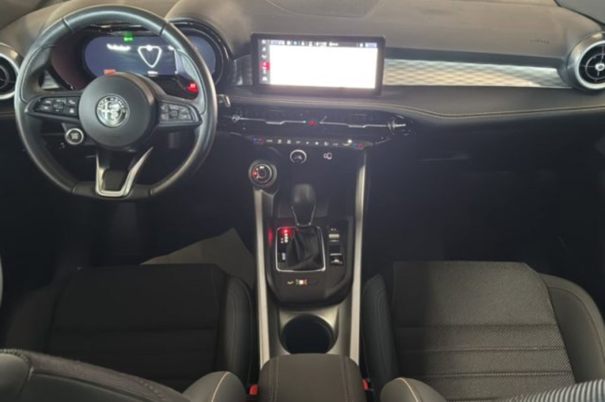 Alfa Romeo Tonale Tonale 1.5 160 CV MHEV TCT7 Ti (6)