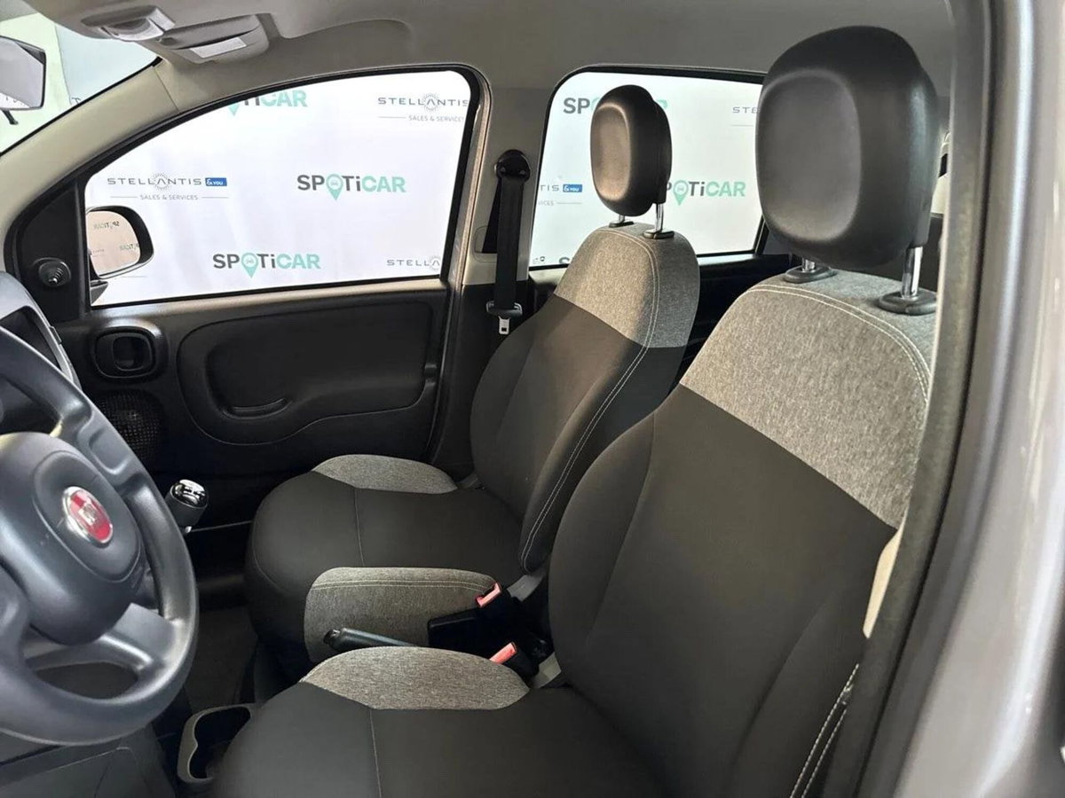 Fiat Panda 1.0 FireFly S&S Hybrid City Cross (9)