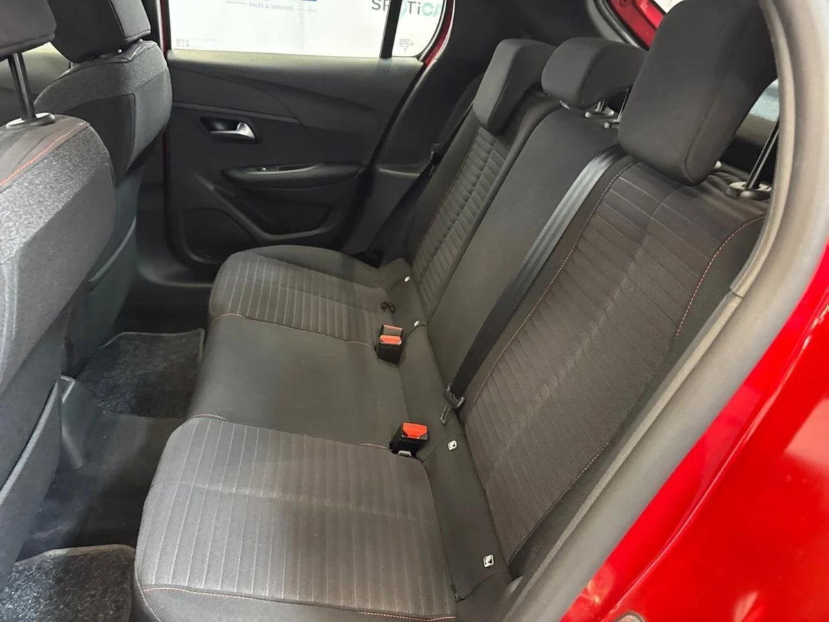 Peugeot 208 PureTech 100 Stop&Start EAT8 5 porte Active Pack (8)