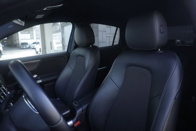 Mercedes-Benz GLA SUV 200 d Automatic Sport Plus (17)