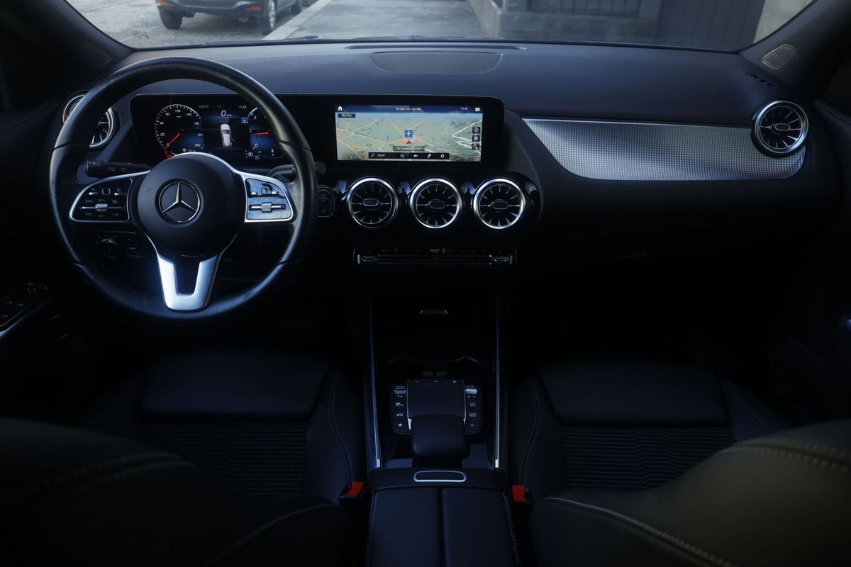Mercedes-Benz GLA SUV 200 d Automatic Sport Plus (2)