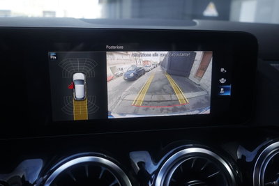 Mercedes-Benz GLA SUV 200 d Automatic Sport Plus (9)