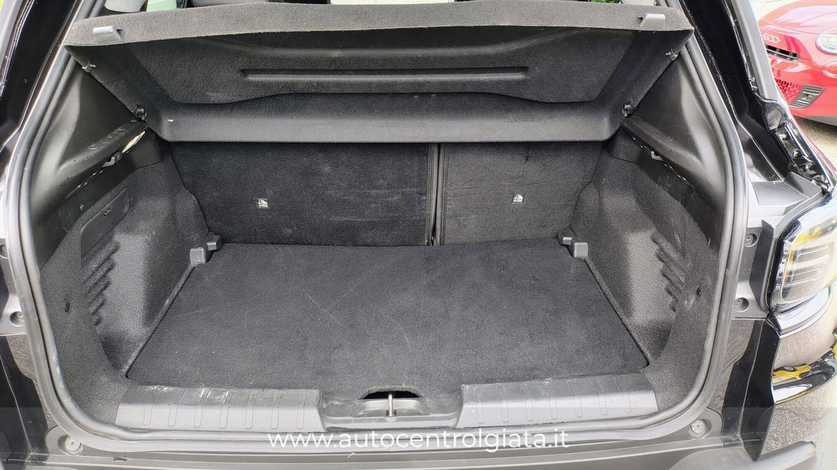 Jeep Avenger 1.2 turbo Summit fwd 100cv (7)