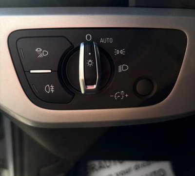 Audi A4 40 TDI S tronic Business Advanced (17)