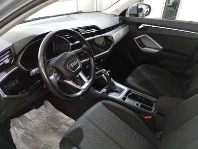 Audi Q3 Sportback 40 TFSI S tronic quattro edition (15)