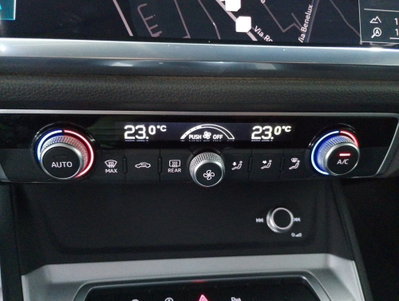 Audi Q3 Sportback 40 TFSI S tronic quattro edition (19)